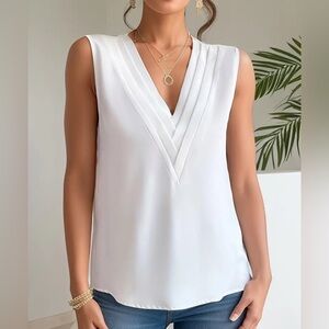 OLD MONEY White layered tank top shell V neck shein size XL **2 for 20**